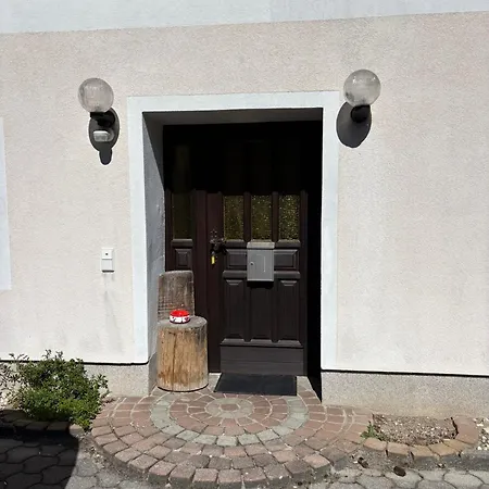 Apartment Danner - Zentrale Monteurunterkunft In Kirchham Für Arbeiter&touristen *