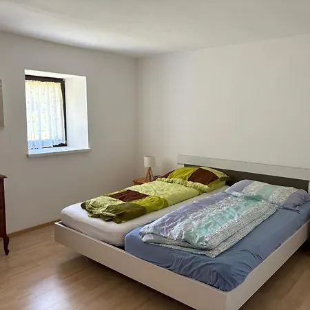 Apartment Danner - Zentrale Monteurunterkunft In Kirchham Für Arbeiter&touristen *