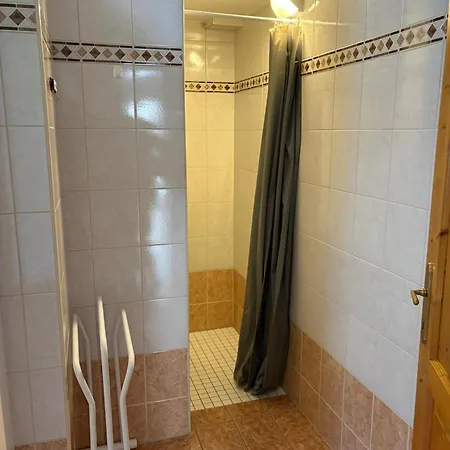 Danner - Zentrale Monteurunterkunft In Kirchham Für Arbeiter&touristen Apartment
