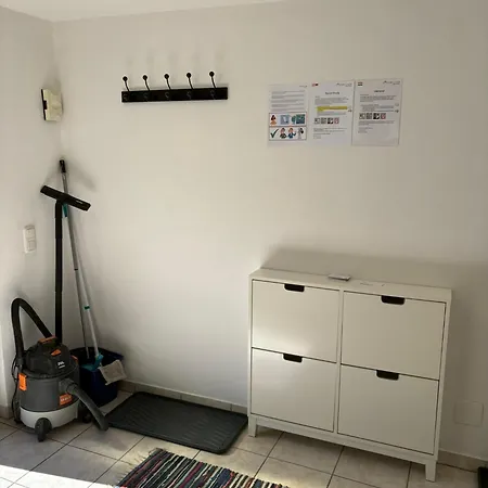Danner - Zentrale Monteurunterkunft In Kirchham Für Arbeiter&touristen *