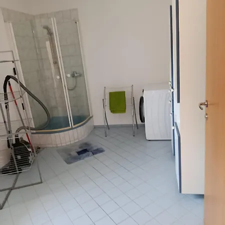 Danner - Zentrale Monteurunterkunft In Kirchham Fuer Arbeiter & Touristen Appartement